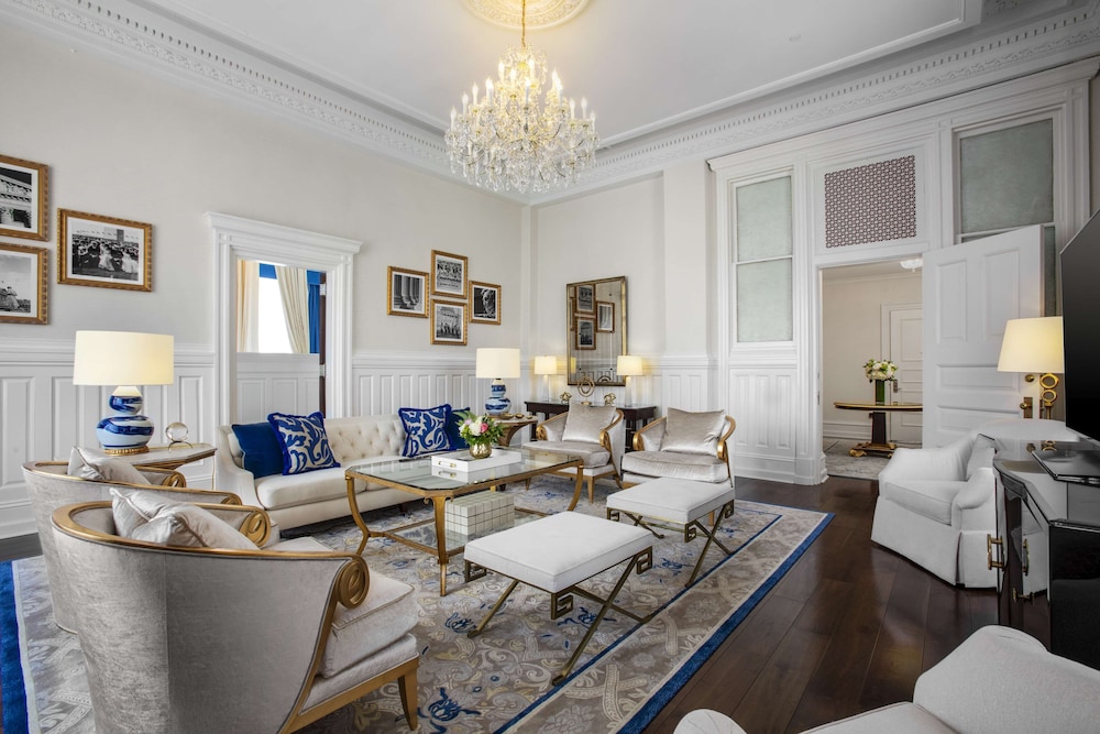 Capitol 1 Bedroom Suite