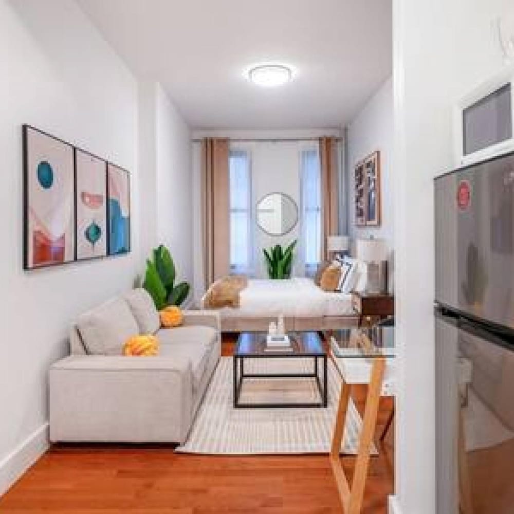 Apartment photo 2
