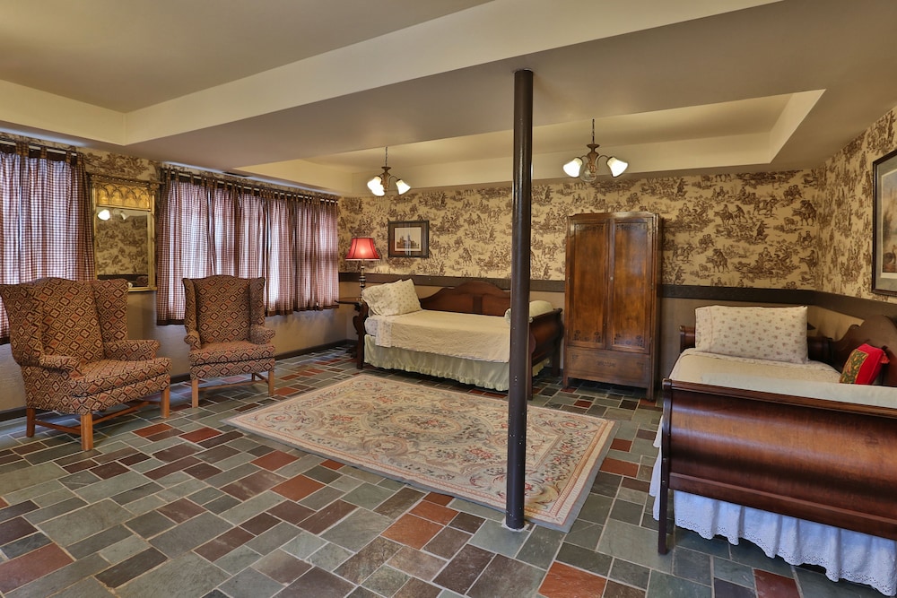 Room, Private Bathroom (Carriage House) photo 1