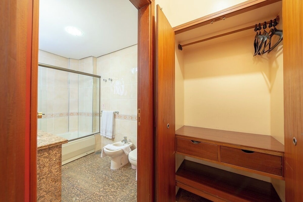 Deluxe Quadruple Room - Photo 5