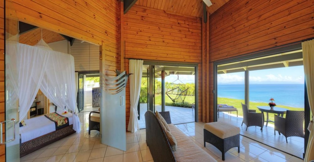 Luxury Villa, Ocean View photo 3