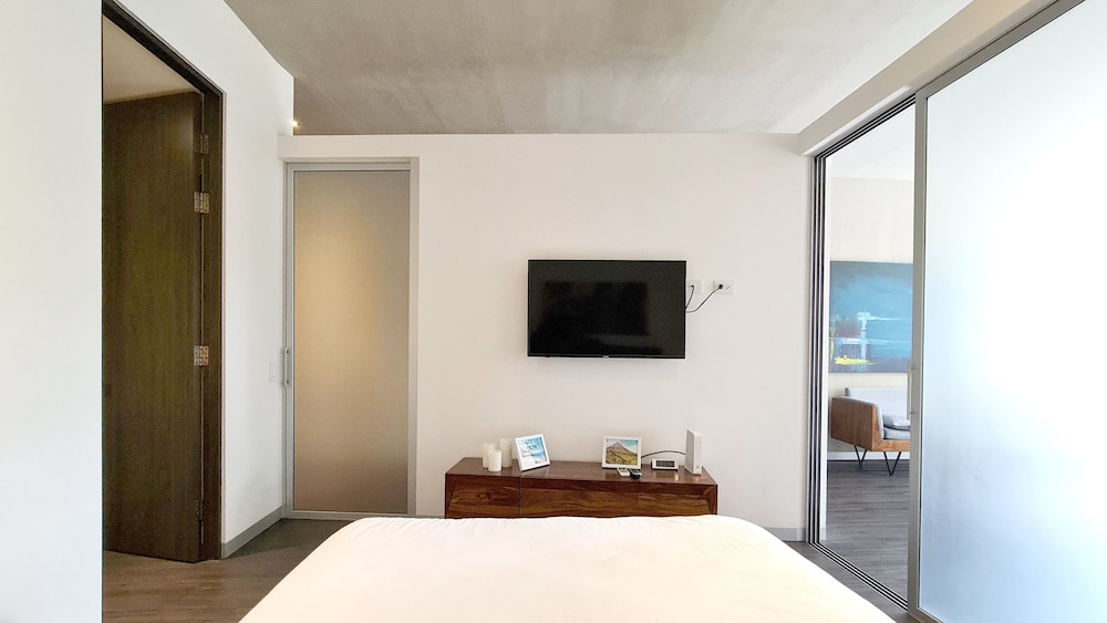 One Bedroom Apartment #1 photo 1