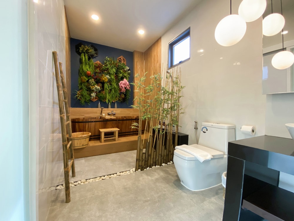 Japanese Room (Free Drop Off to Airport) - Photo 2
