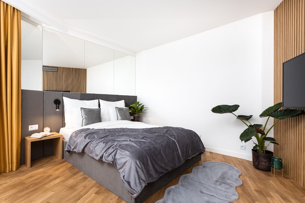 Superior Studio Suite