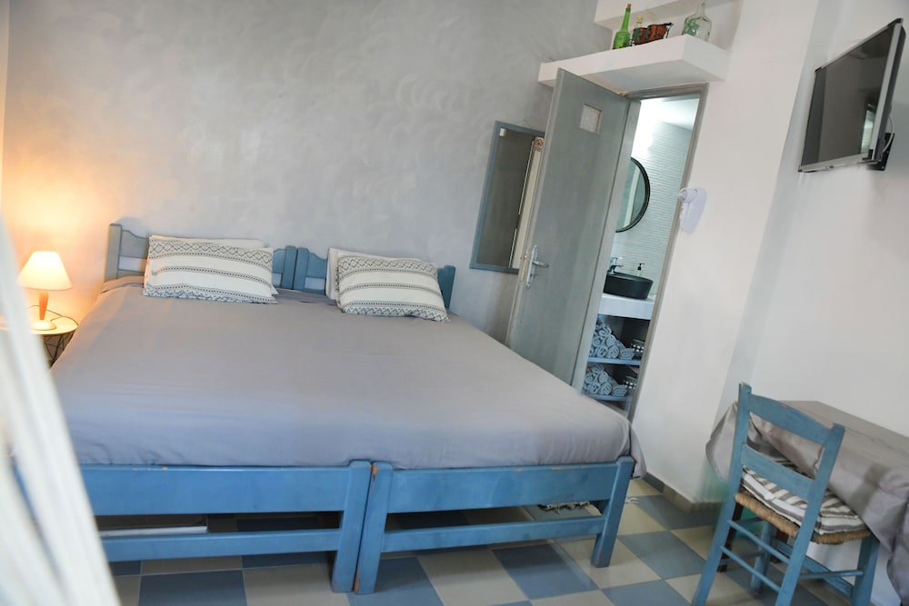 Apartment, 2 Bedrooms, Sea View photo 2