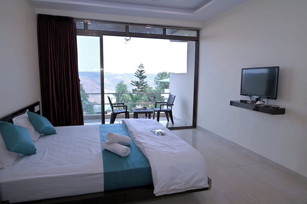 Deluxe Room, Valley View