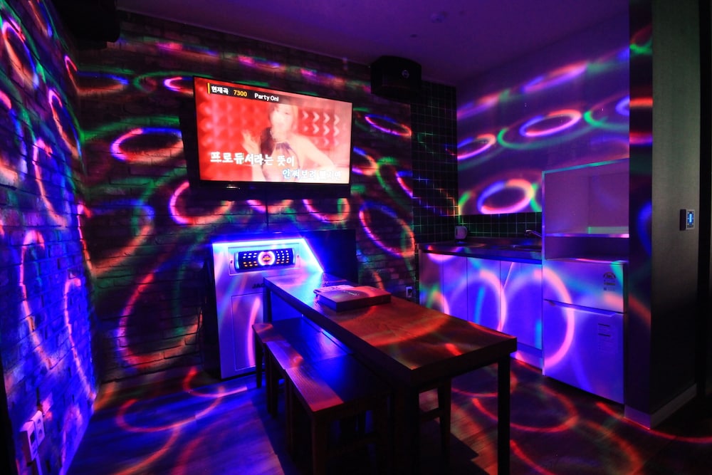 Studio Suite photo 2