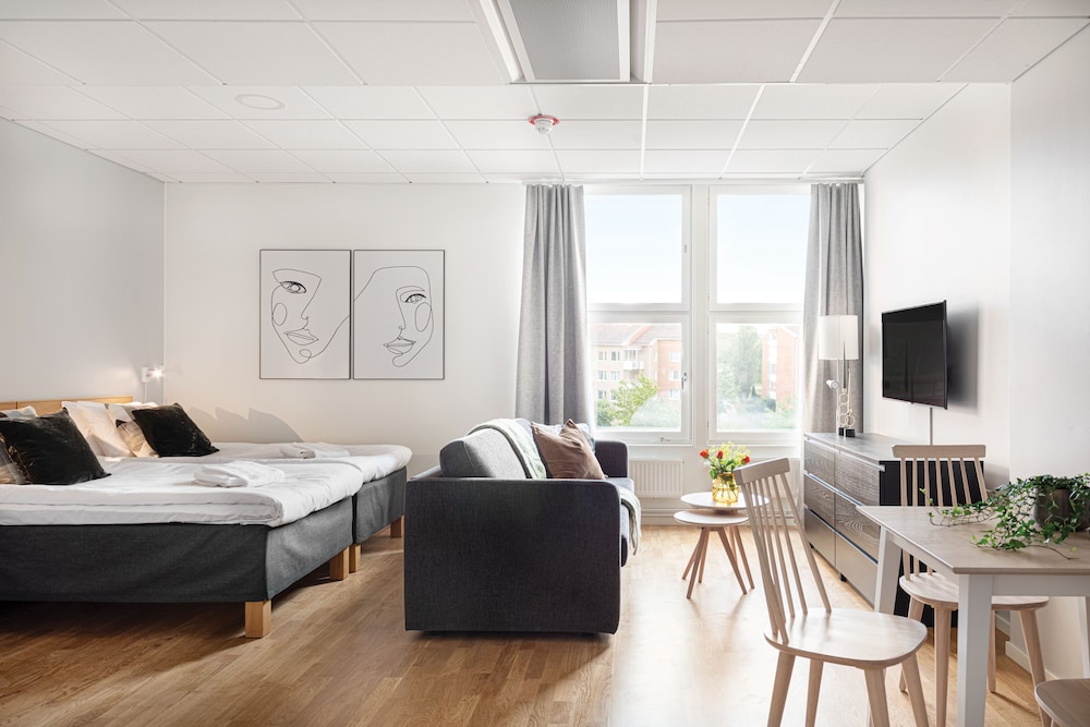 Royal Studio Suite photo 1