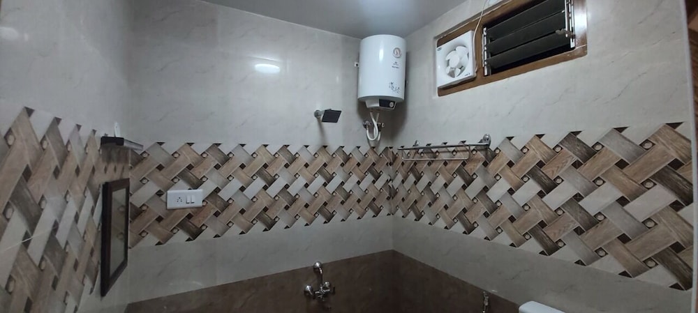 Premium Triple Room