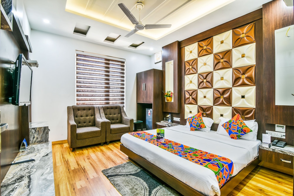 Premium Room - Photo 13