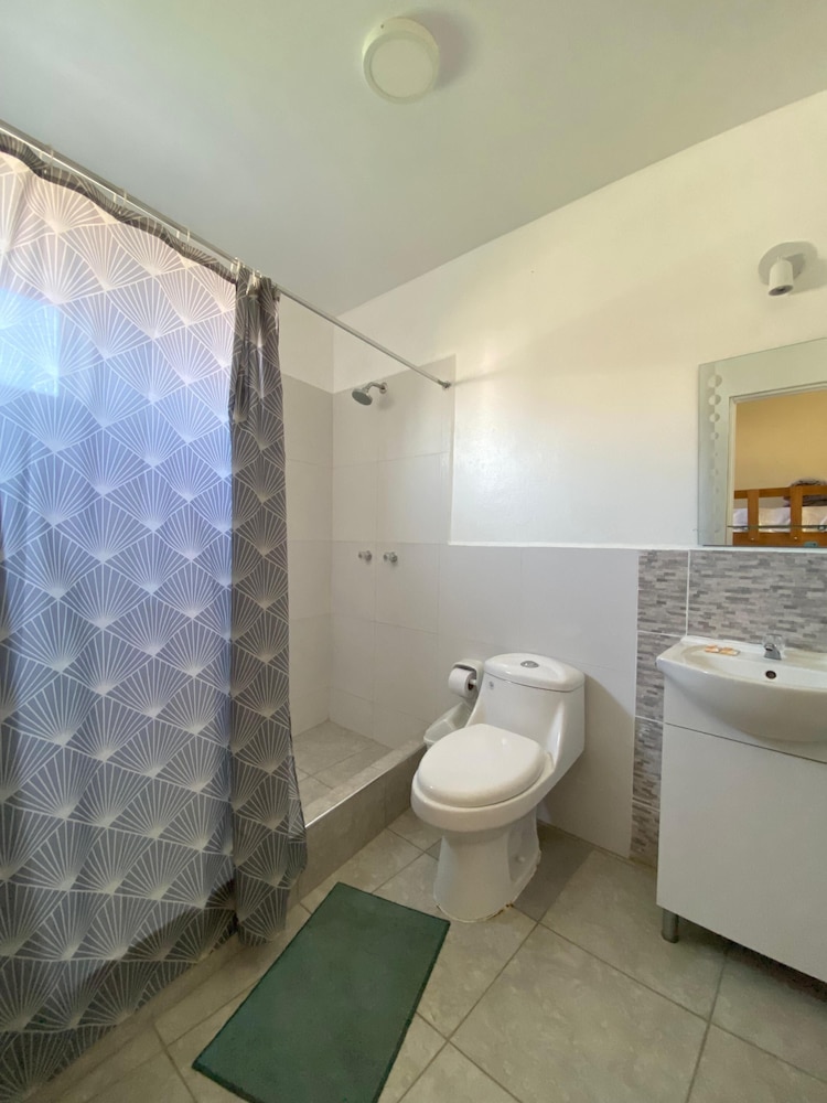 Family Room, Multiple Beds (Standard) photo 2