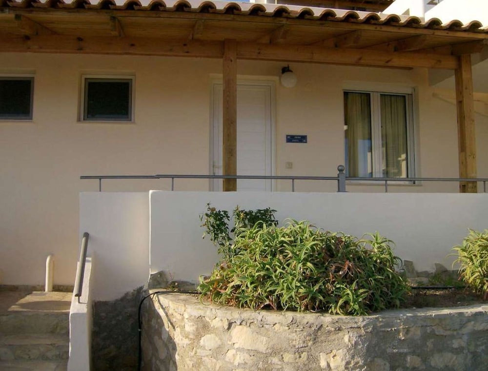 Family Apartment photo 2
