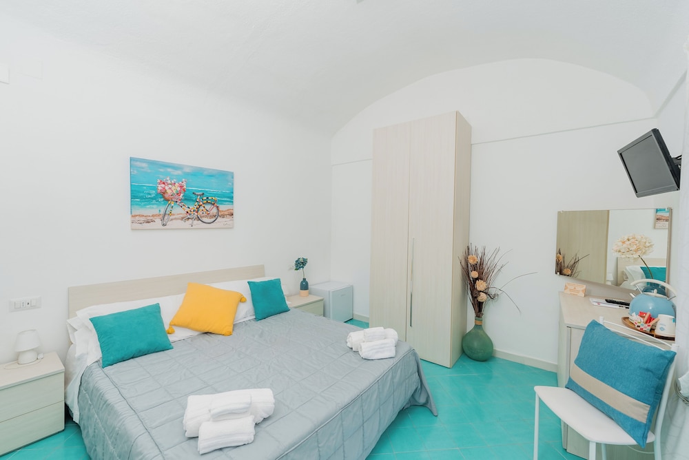 Double Room, Sea View (Depandance) - Photo 24