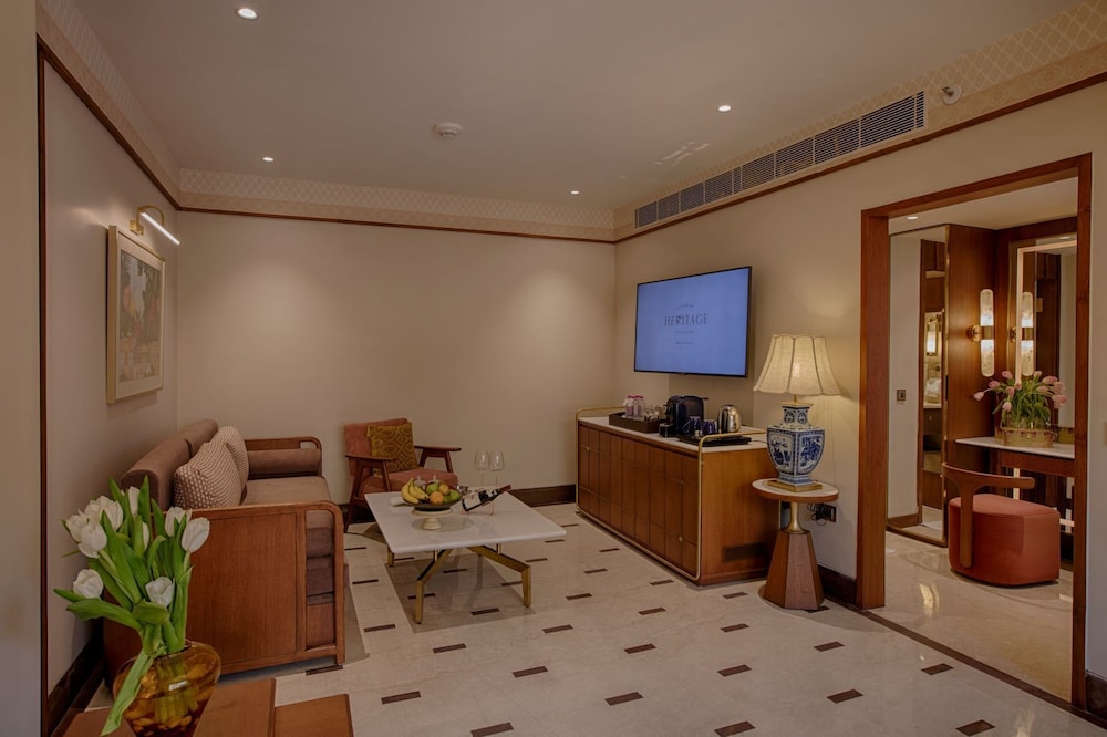 Deluxe Suite photo 2