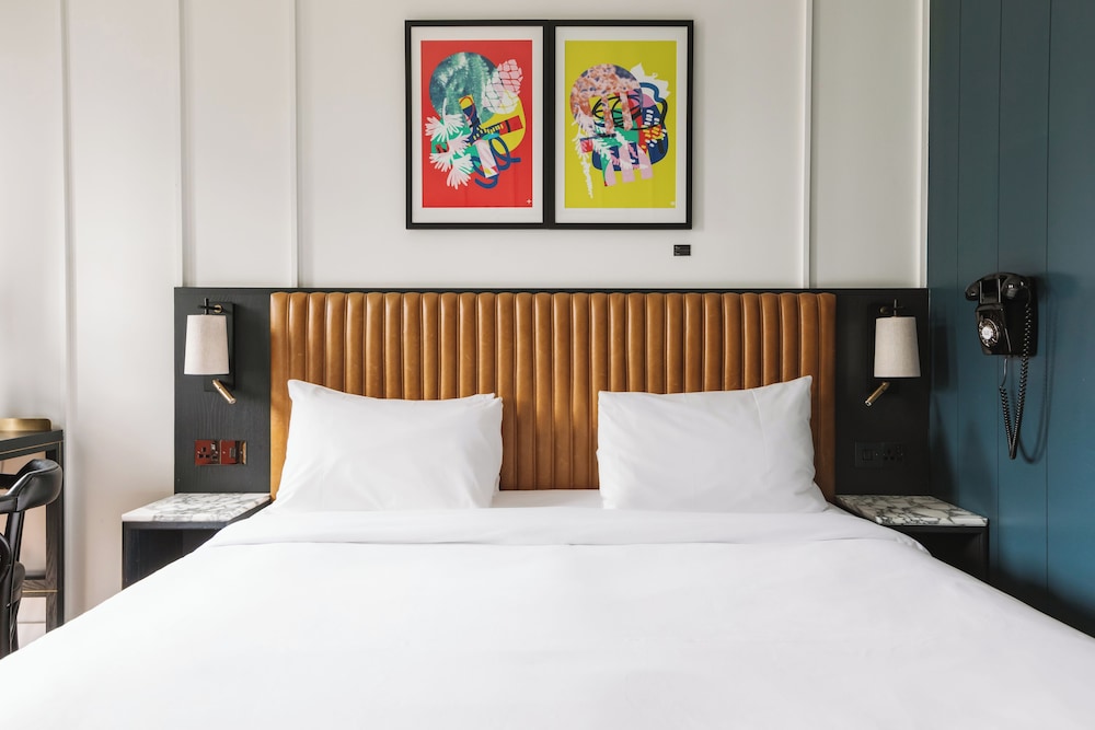 High Double Room photo 2