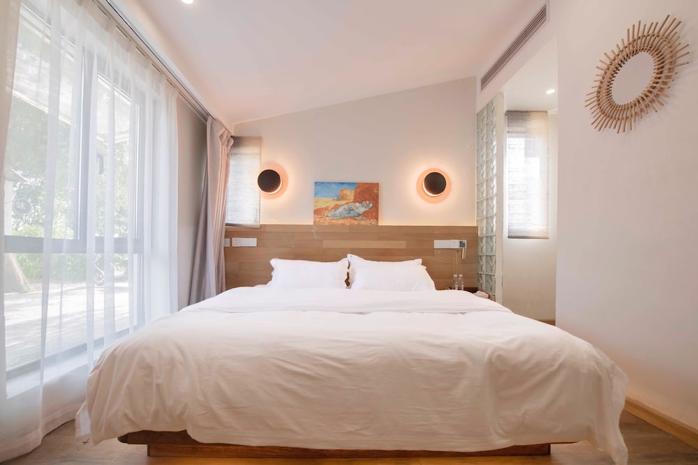 Basic Double Room
