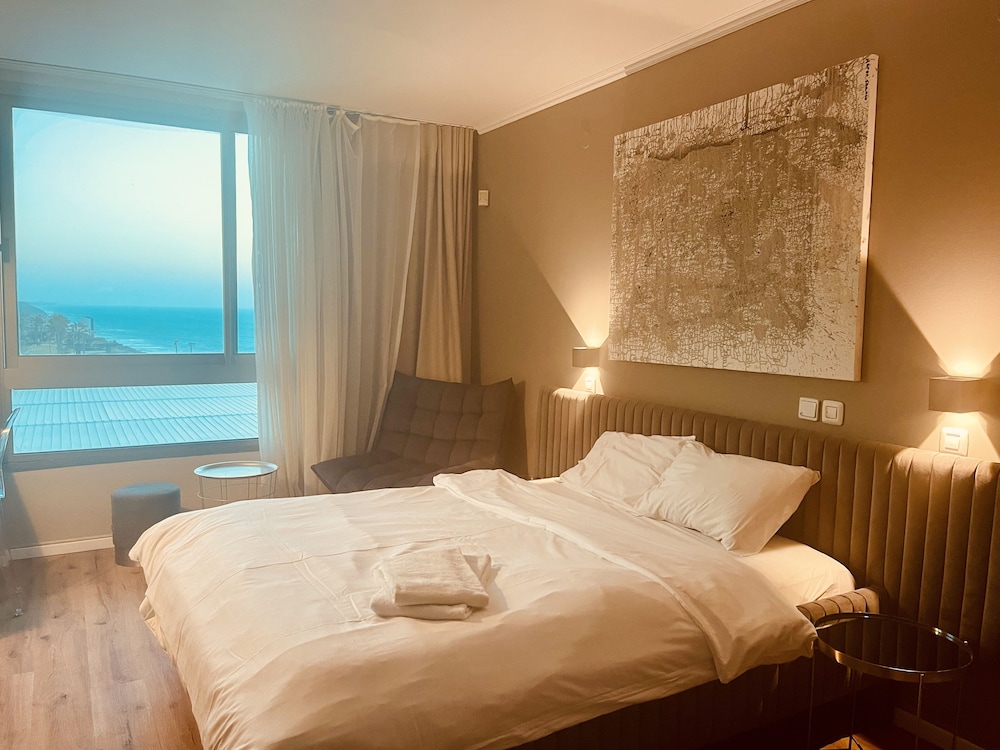 Romantic Studio, Sea View - Photo 2