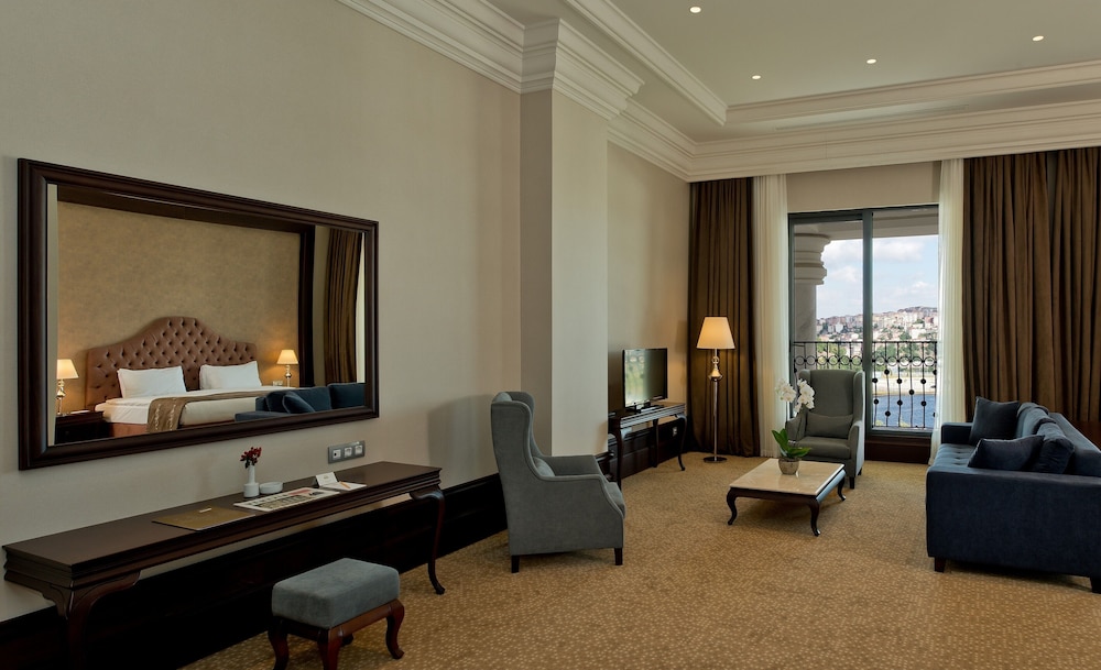 Suite (Double King)