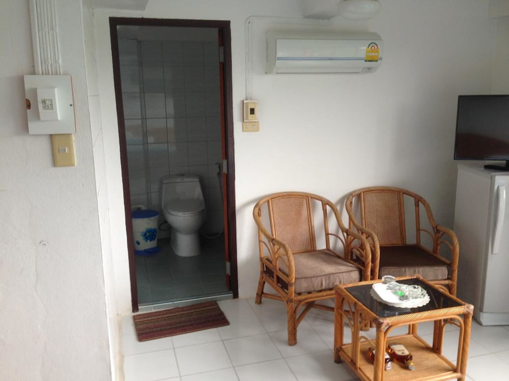 Budget Room photo 3