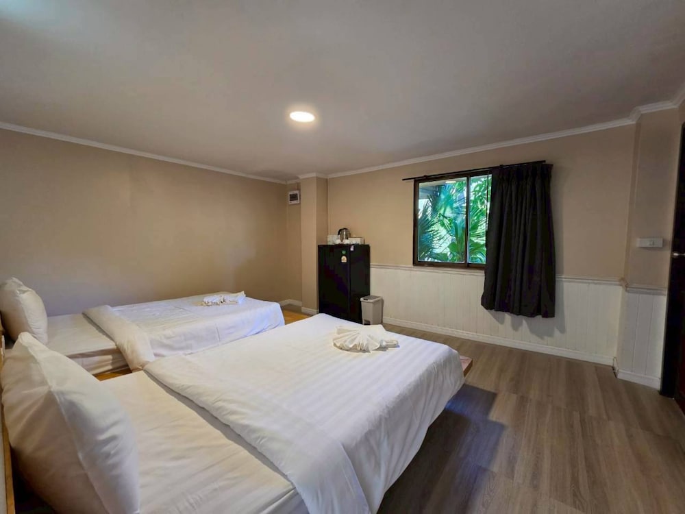 Superior Suite - Photo 2