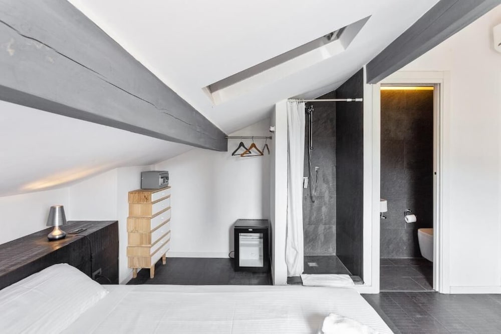 Standard Room photo 3