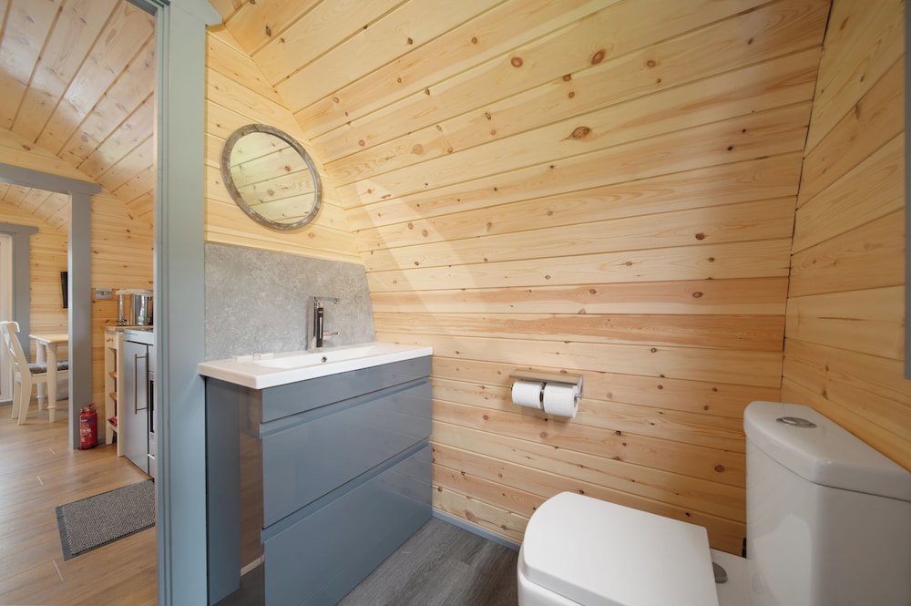 Grand Luxury Beach Pod - Photo 16