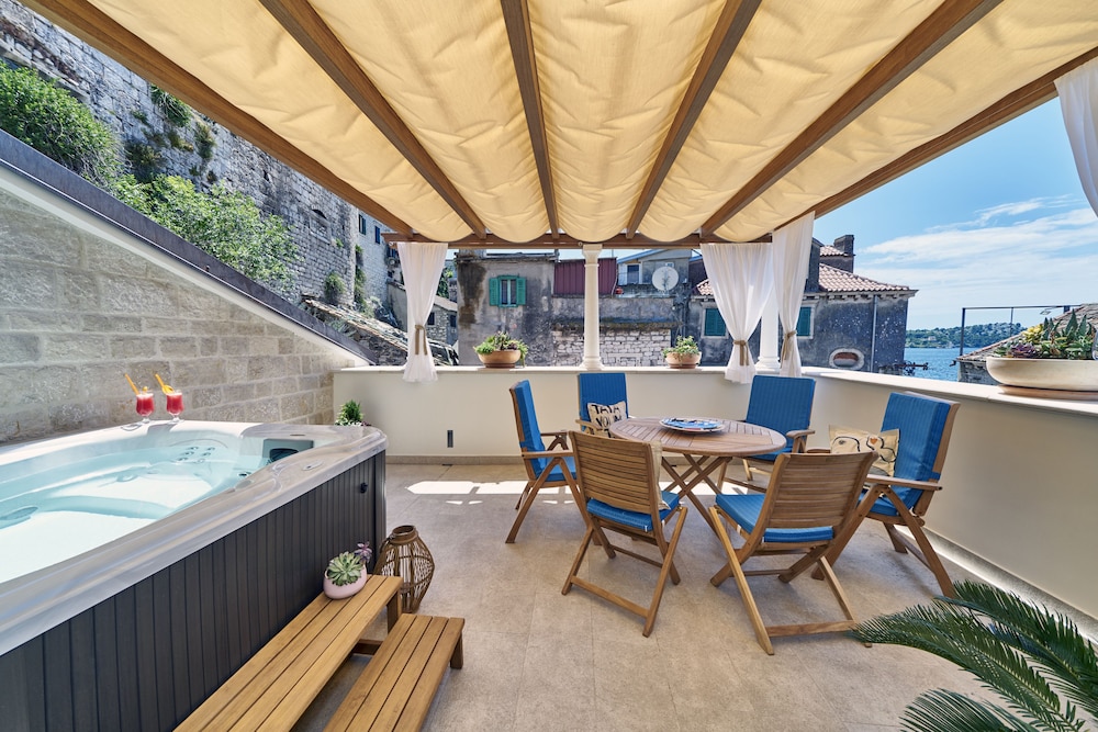 Deluxe Apartment, Sea View