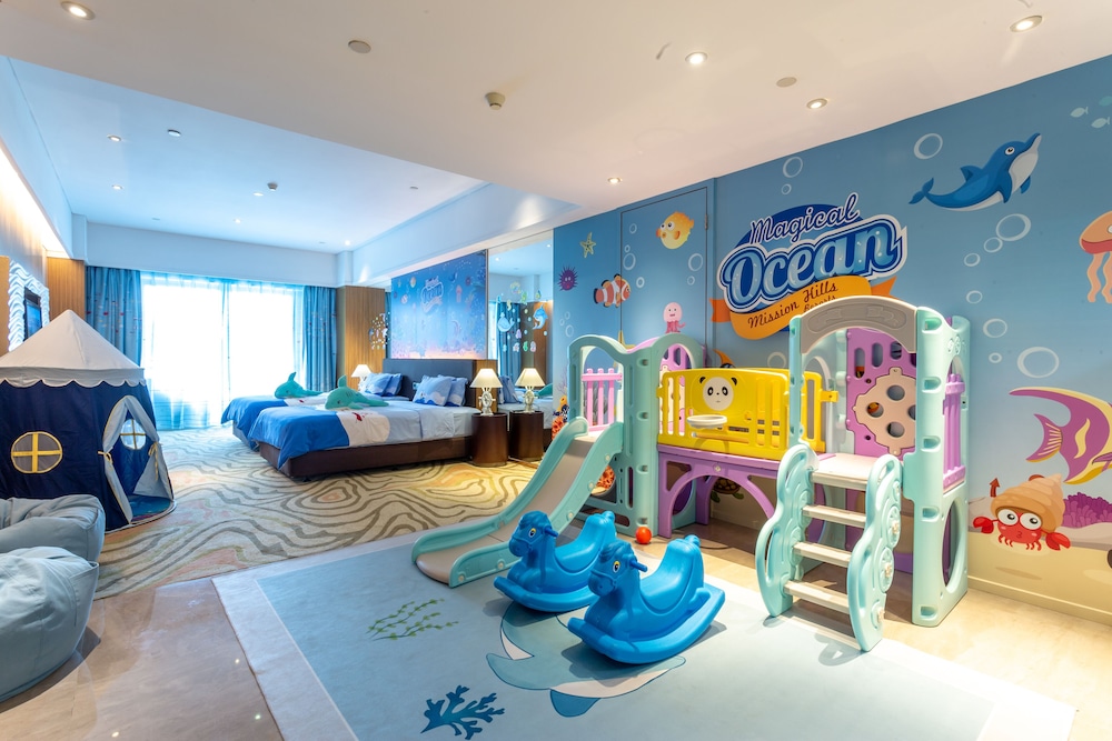 Family Suite - Photo 1