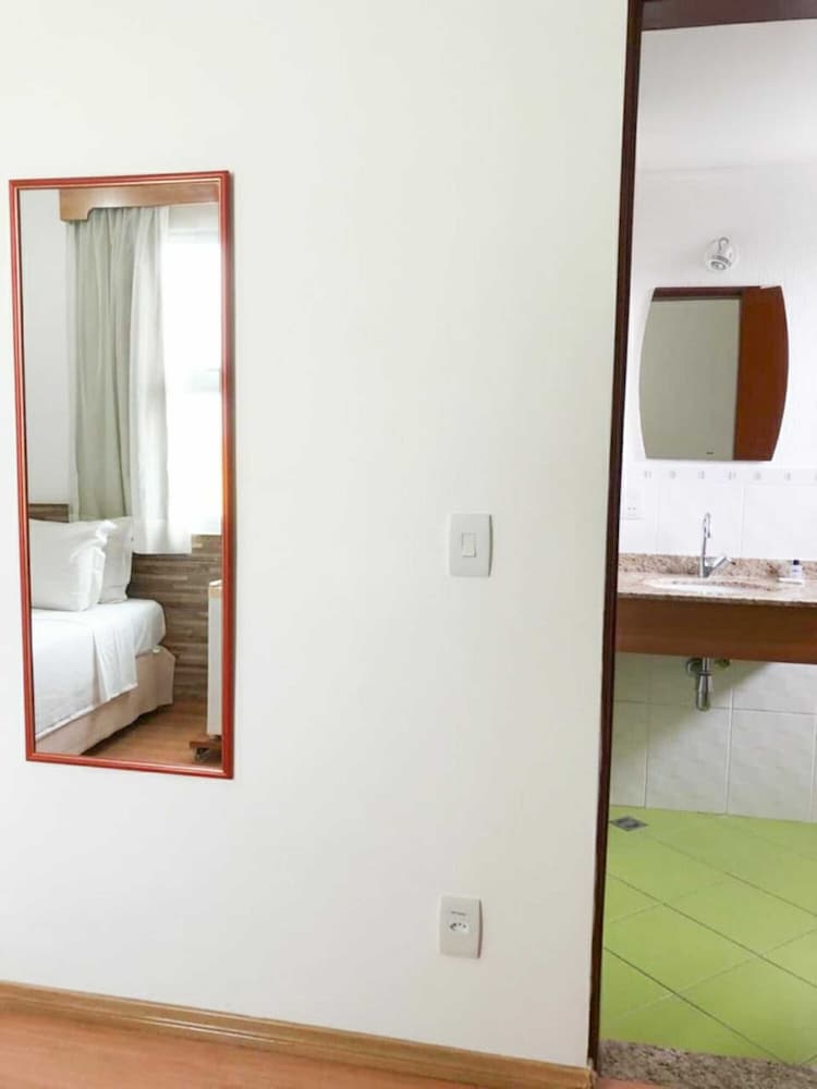 Standard Triple Room photo 3