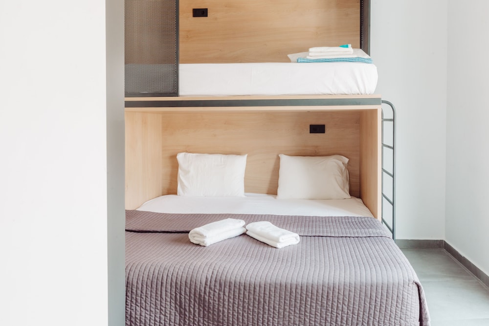 Double with Loft for 3, Ensuite & View photo 1