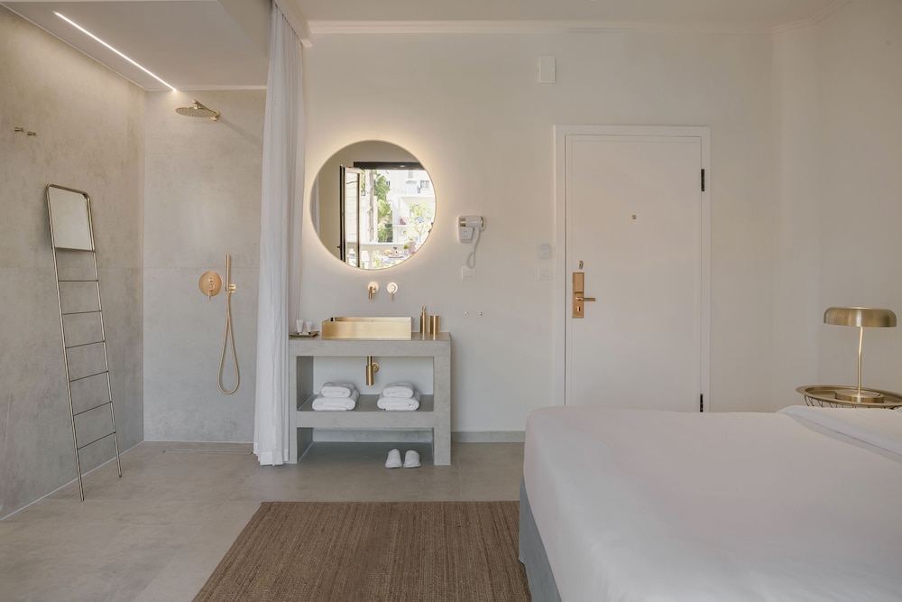 Premium Double Room photo 2