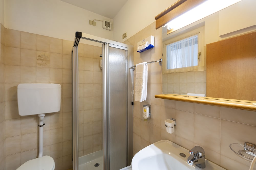 Junior Single Room photo 3