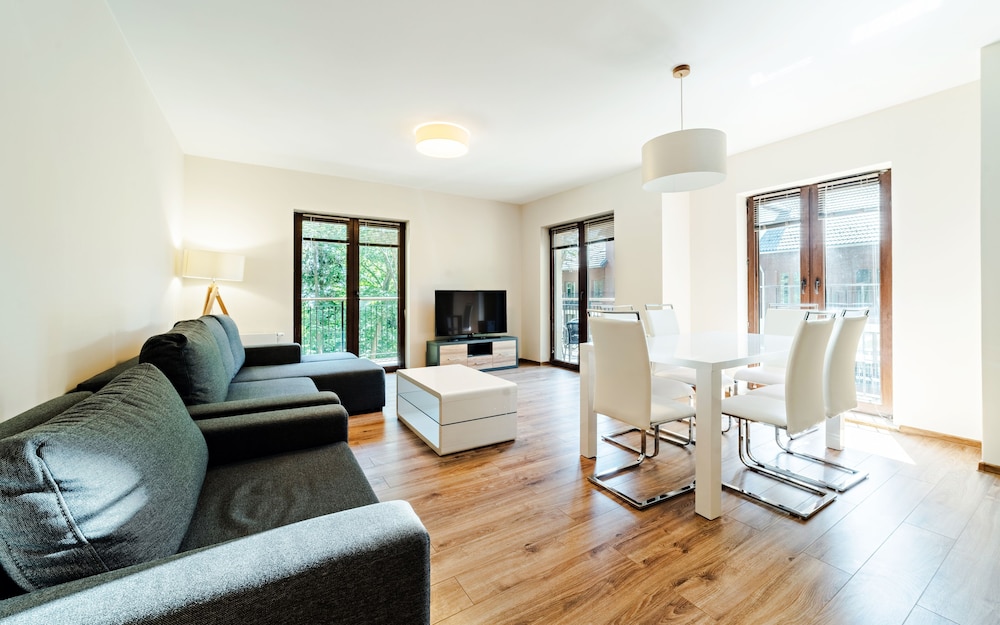 Apartment (Ug 217)