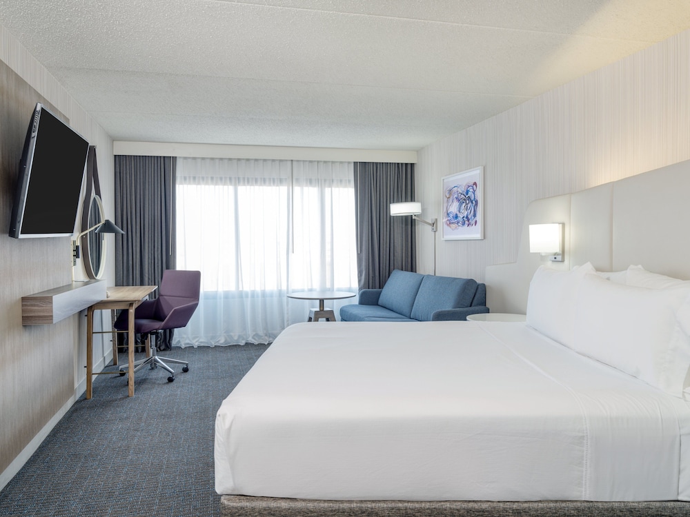 Standard Room, 1 King Bed with Sofa bed - Photo 2