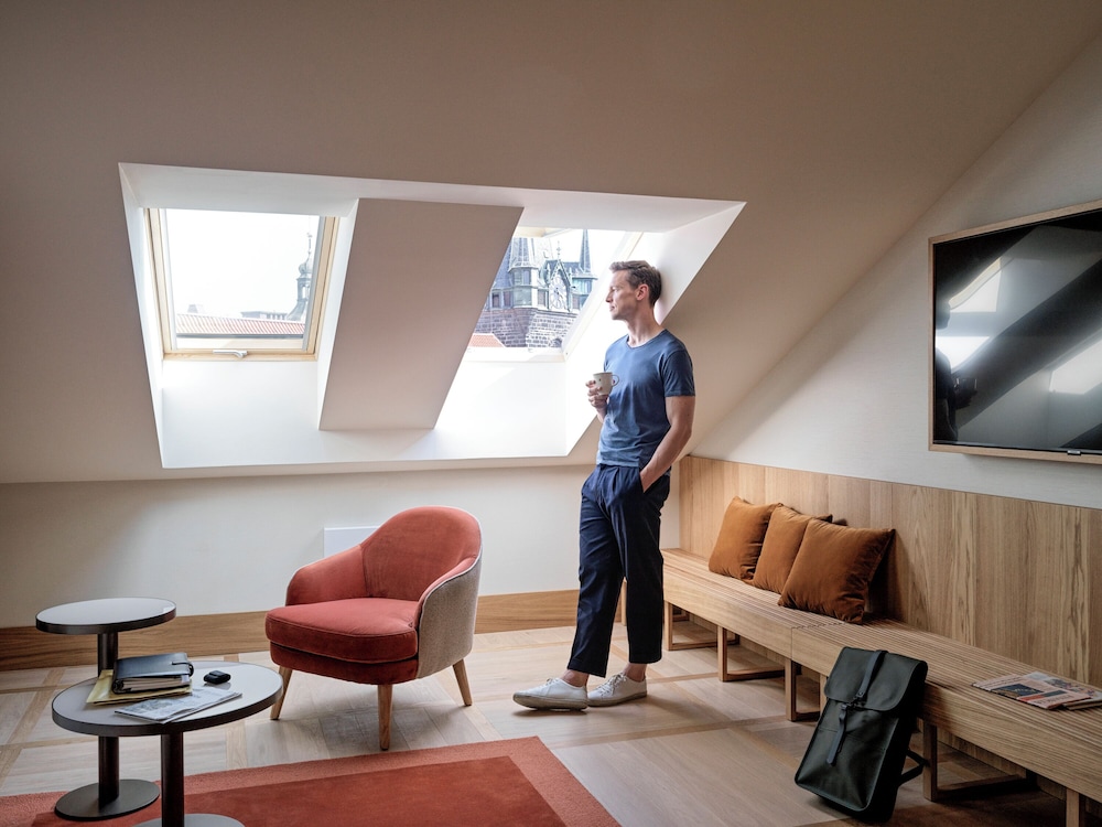 Penthouse thumbnail 5
