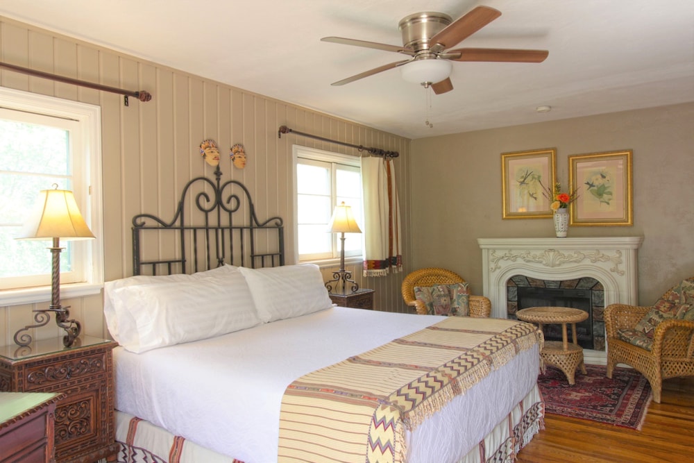 Hideaway Room photo 2