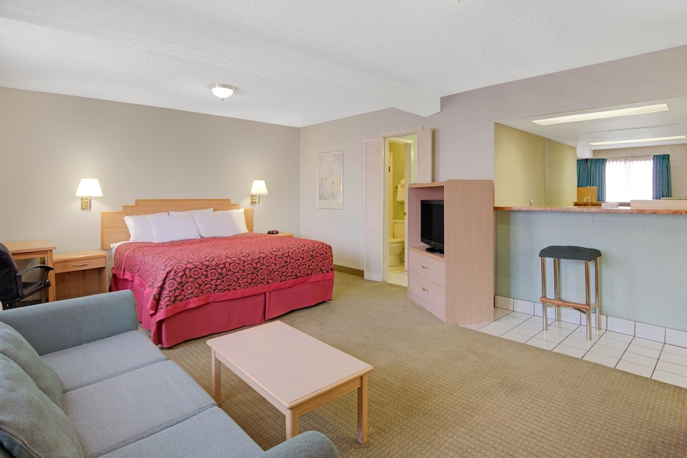 Standard Studio Suite photo 3