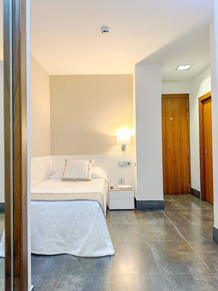 Business Room
