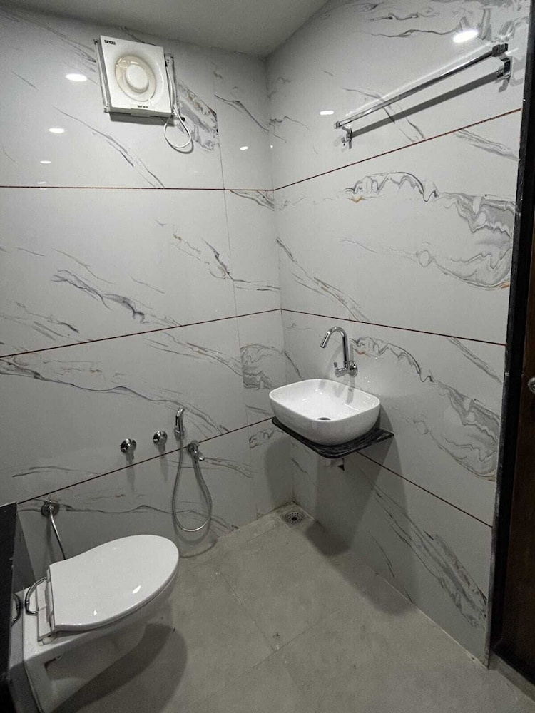 Deluxe Room - Photo 2