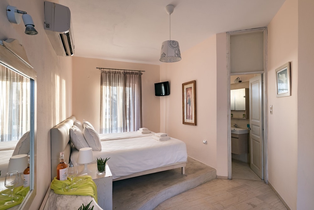 Superior Room, Sea View photo 2