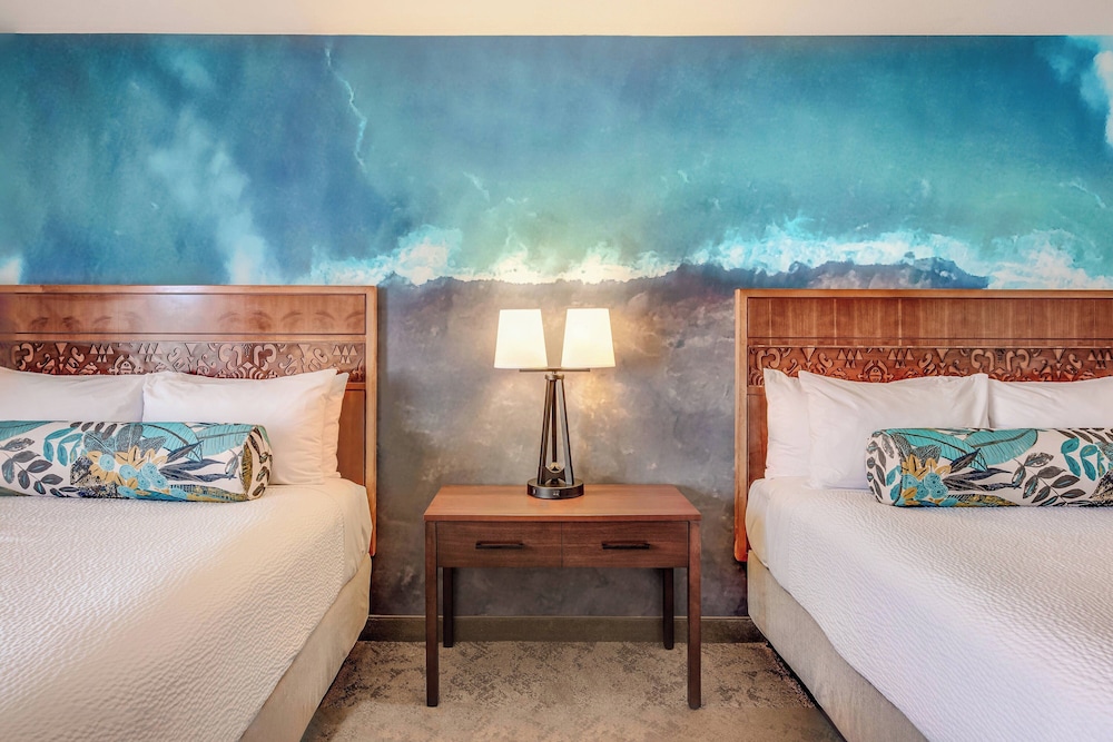 Room, 2 Queen Beds, Balcony, Resort View (Mobility Accessible, Transfer Shower)