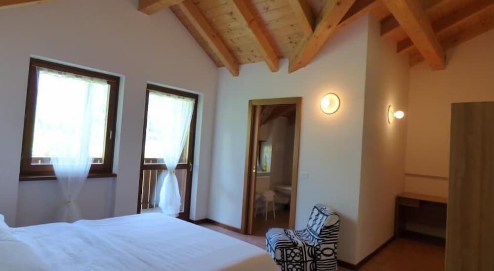 Double Or Twin Room photo 1