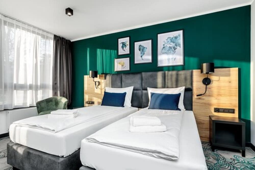 Executive Room, 2 Twin Beds - Photo 3