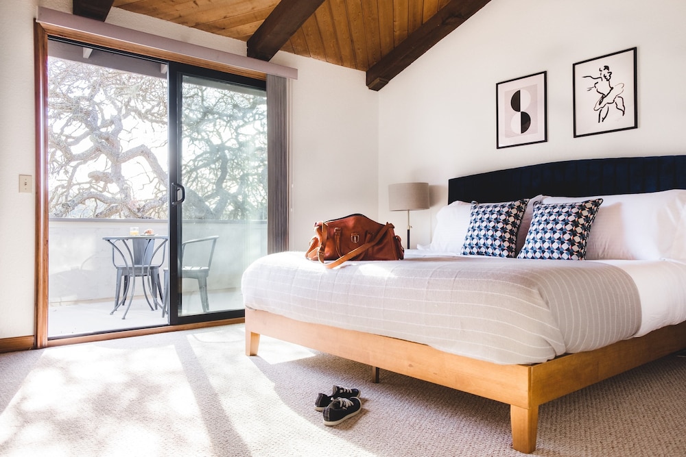 House (Multiple Bedrooms)