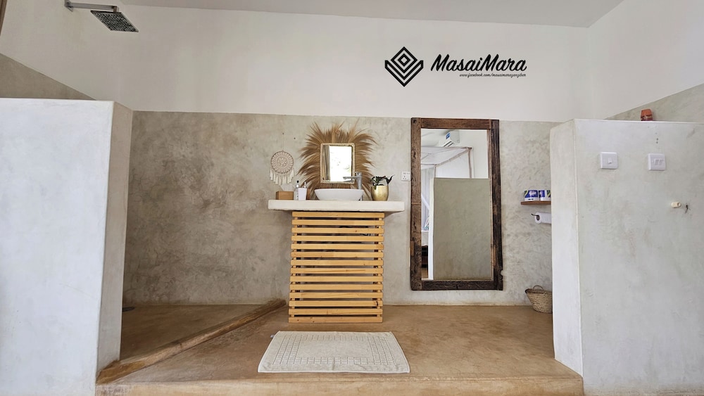 Masai Room