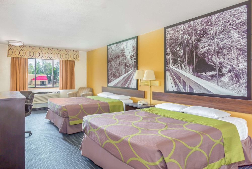 Room, 2 Queen Beds, Accessible - Photo 1