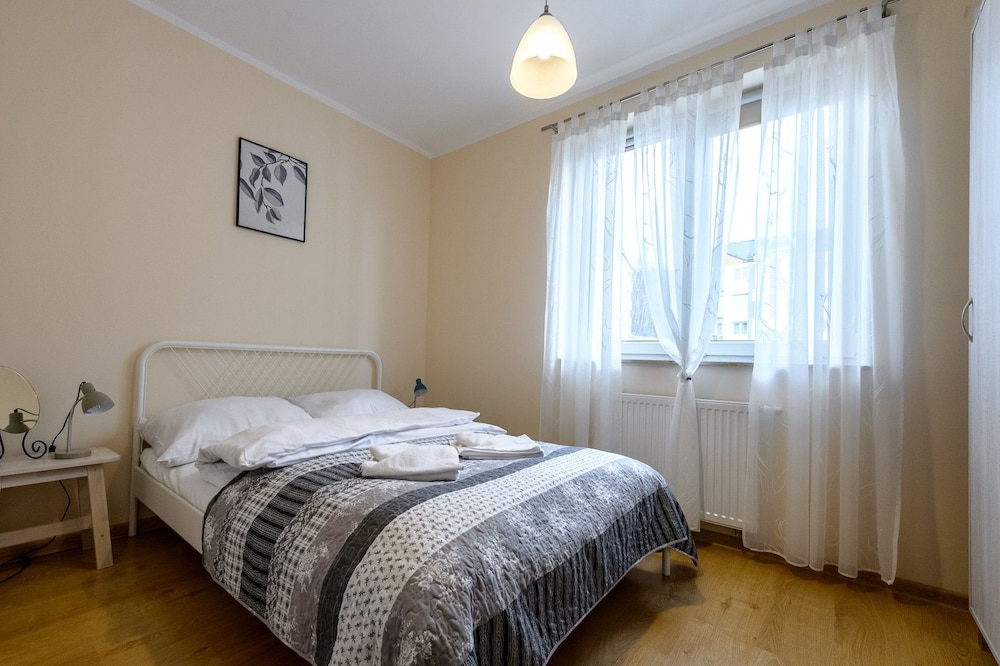 Apartment - Photo 11