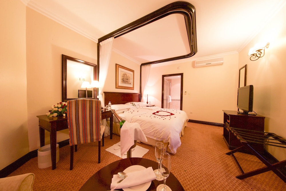 Superior Room, Pool View photo 3
