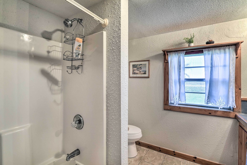 House (2 Bedrooms) photo 2