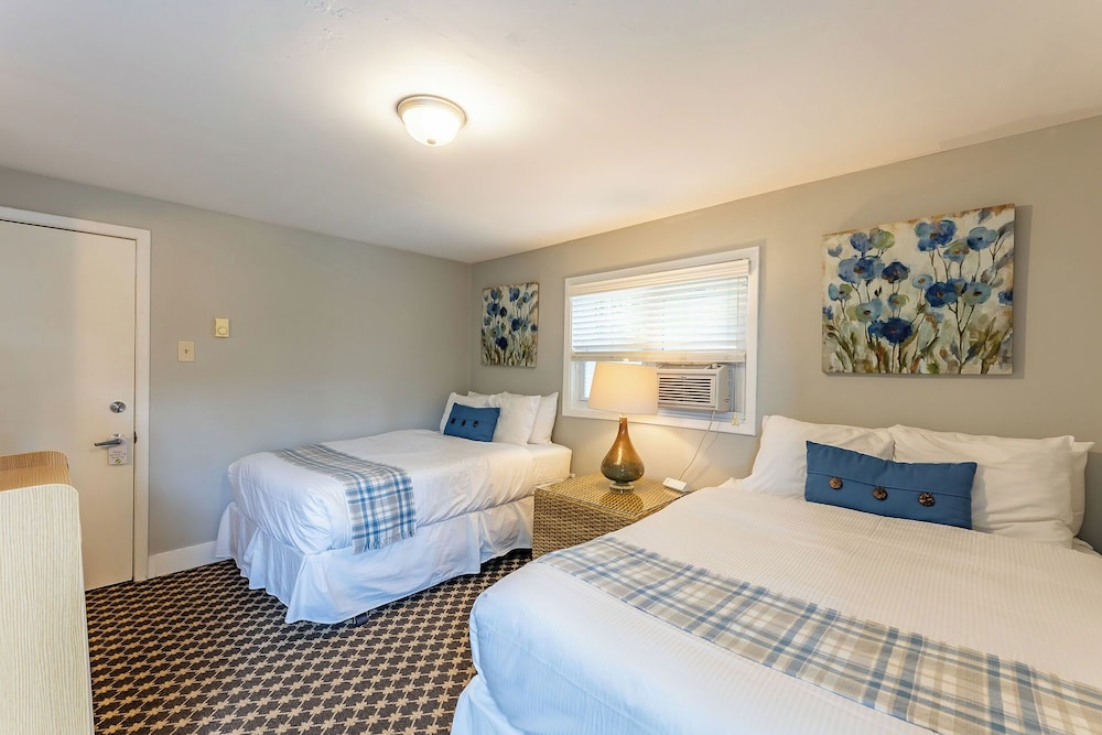 Room, 2 Double Beds (Annex 22)